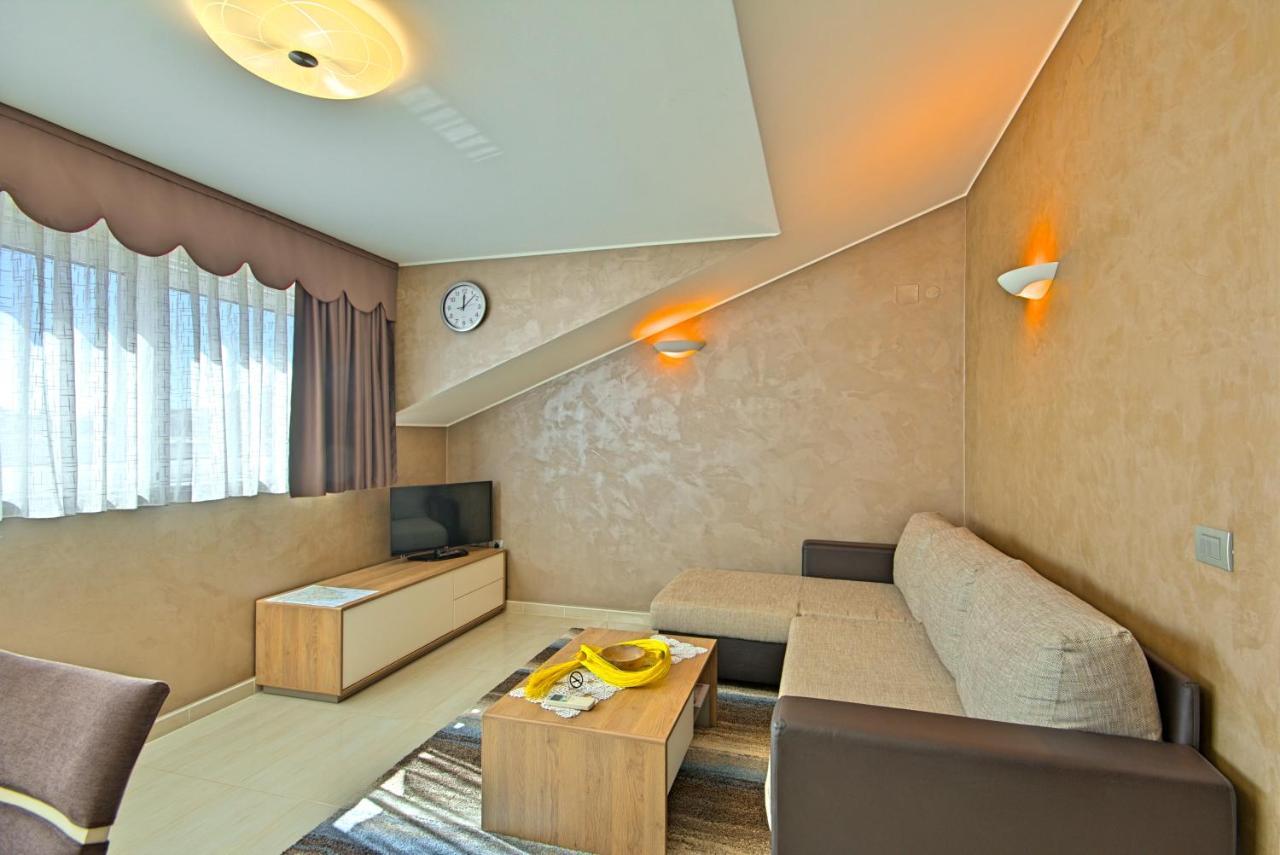 Apartments Riva-Interauto Umag Zewnętrze zdjęcie