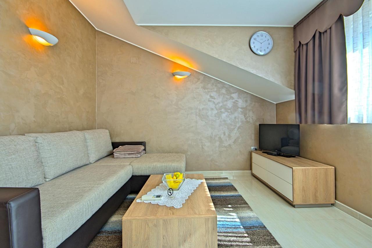 Apartments Riva-Interauto Umag Zewnętrze zdjęcie