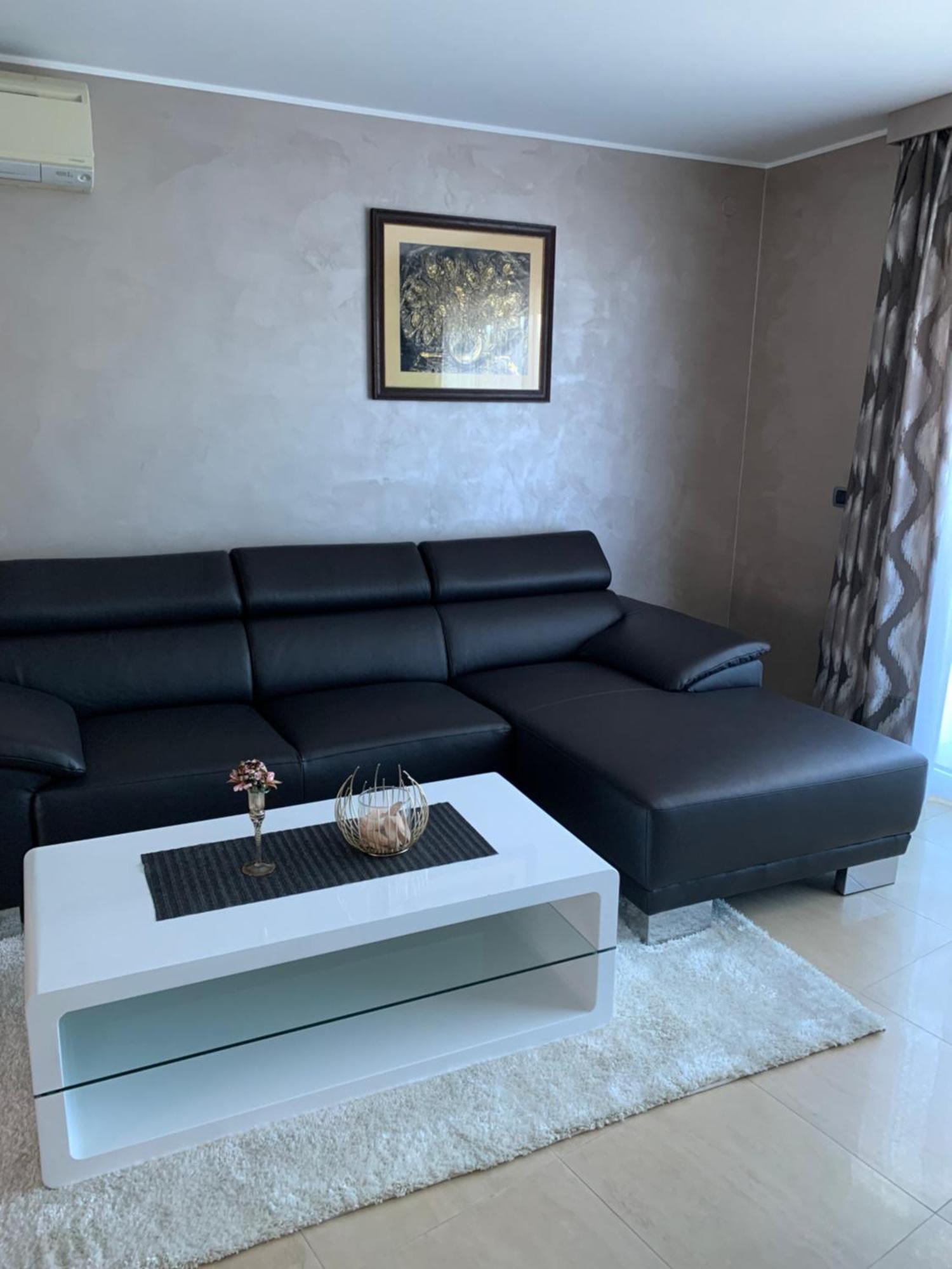 Apartments Riva-Interauto Umag Zewnętrze zdjęcie