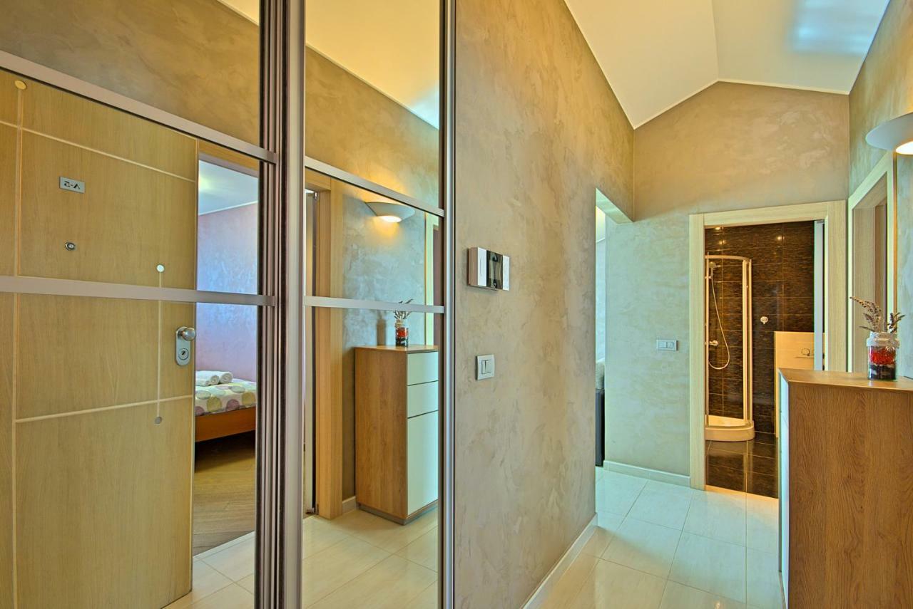 Apartments Riva-Interauto Umag Zewnętrze zdjęcie